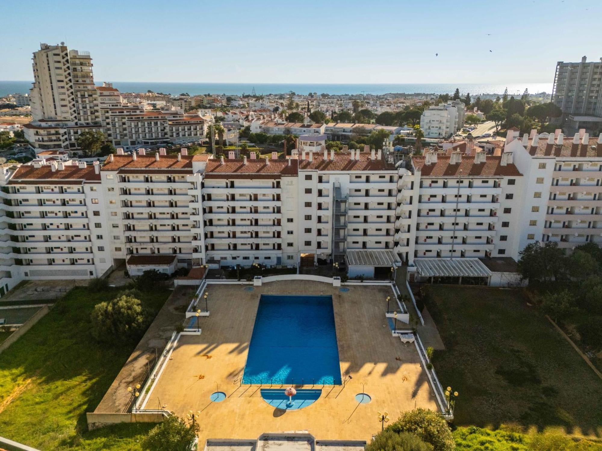 Montechoro Sea View 3 Bedroom 800m From The Strip Apartamento *